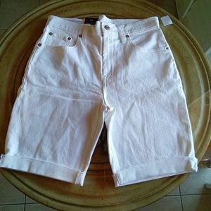 Gap Bermuda Short, Hige Rise, Size 27/4R Color White